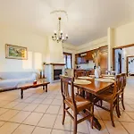 דירה Casa Stefano *